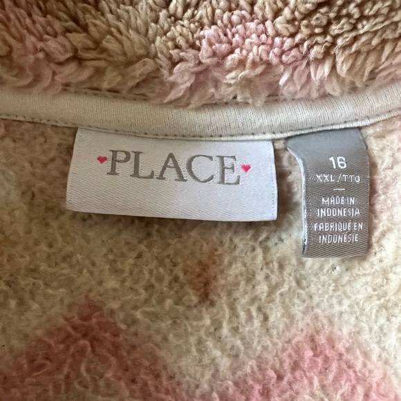 Place Plush Heart-Pattern Half-Zip Pullover in Pink and Tan - Picture 3 of 3